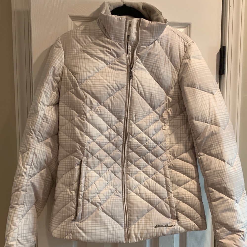 NWOT Eddie Bauer puffer jacket!